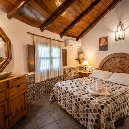 Complejo Rural Chozos Valle Del Apartment Jerte