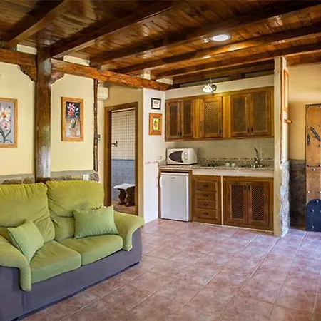 Complejo Rural Chozos Valle Del * Jerte